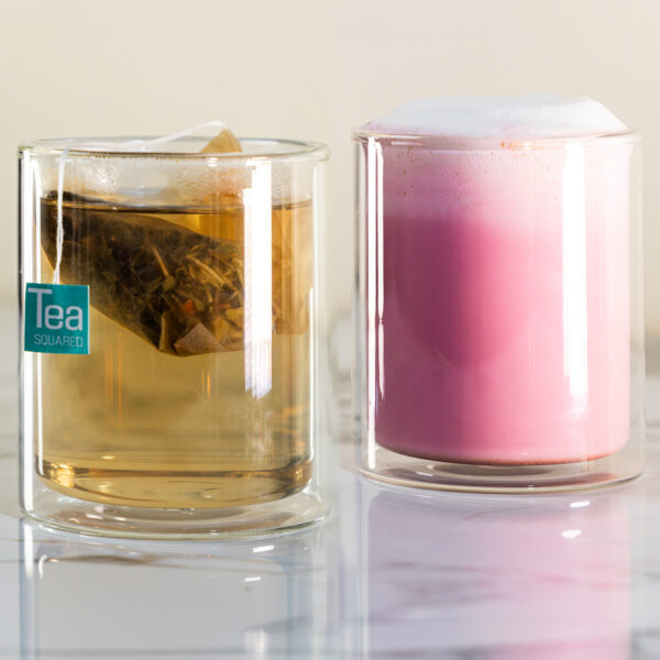 Image of 2 glasses with tea in them